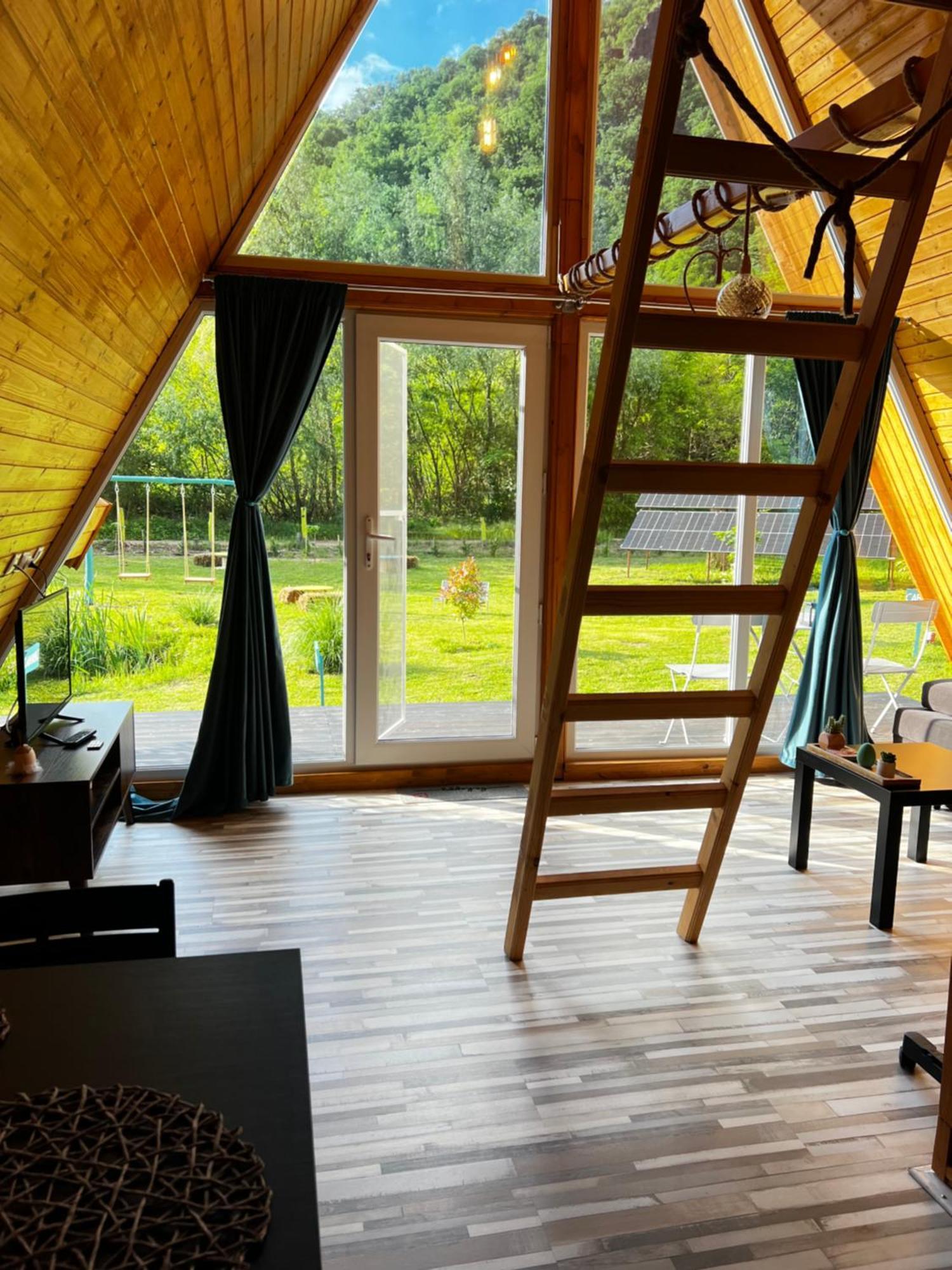 Cabane A-Frame Svinița Exterior foto